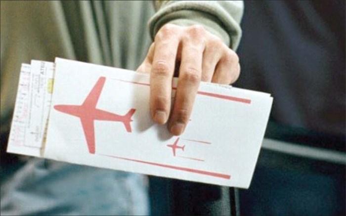 اقدام شرکت های هواپیمایی در افزایش قیمت بلیت غیرقانونی است