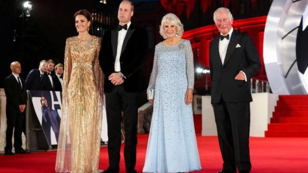 عکس ، اعضای خانواده سلطنتی در شب جیمز باند