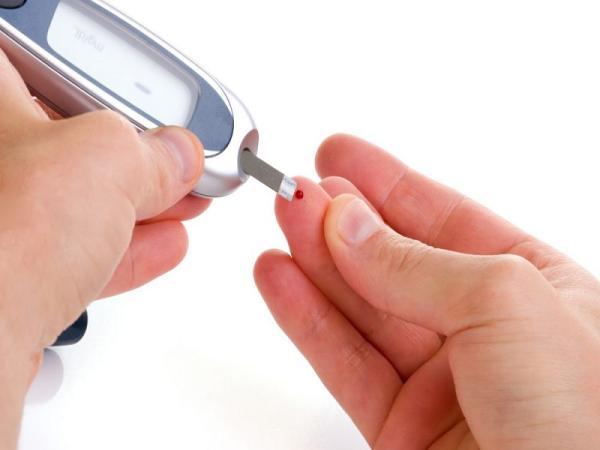10 عوارض و خطر گرما برای دیابتی ها ، روش های پیشگیری و درمان